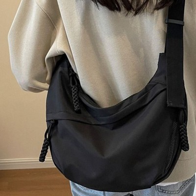 가방 데일리 반달 크로스 호보백 남녀 숄더 매신저 백 보부상가방