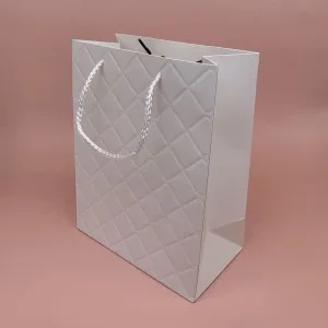 바미샵 화이트 엠보 쇼핑백 18x10x23cm 종이가방 작은선물포장용